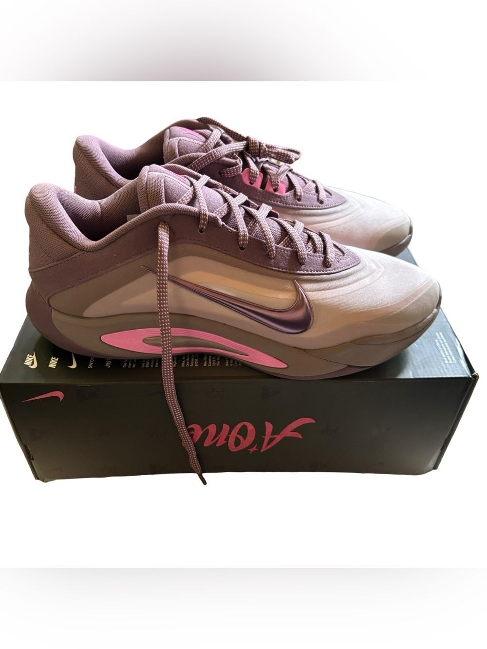 Nike A’One A’Ja Wilson Dog Mom Basketball Shoes Pink Purple Women’s Size 11 - Picture 1 of 12